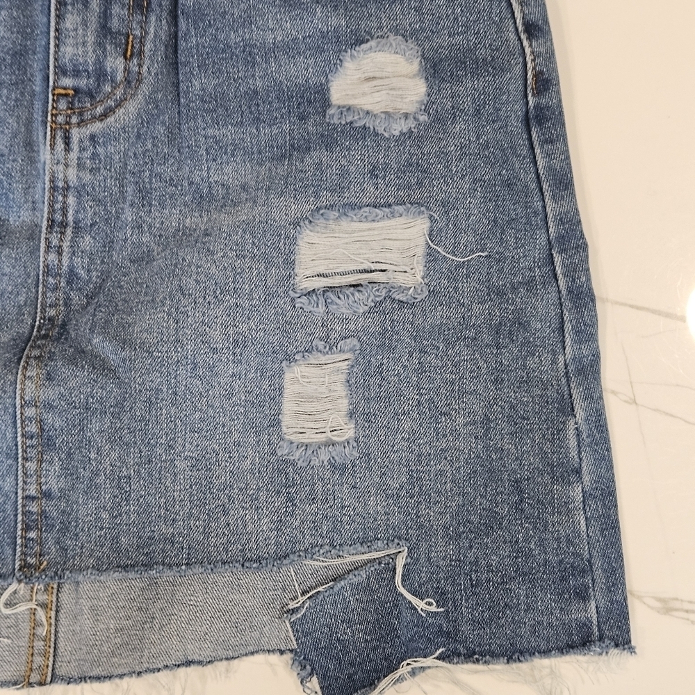 NWOT POL denim skirt Size Small - Picture 4 of 10